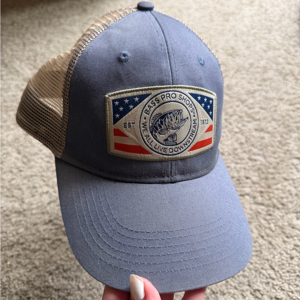 Bass Pro Shops blue and Tan Trucker Hat